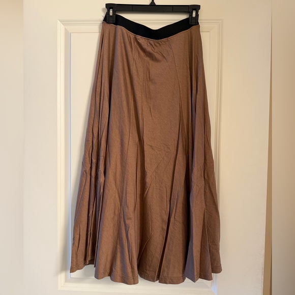 Brown A-Line Skirt — Soft Flowing Silhouette - Picture 2 of 5